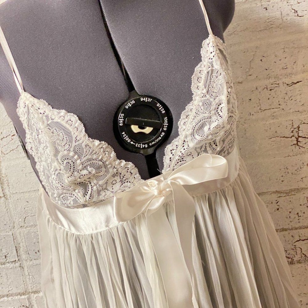 Victoria's Secret Sexy Bridal Lingerie Medium